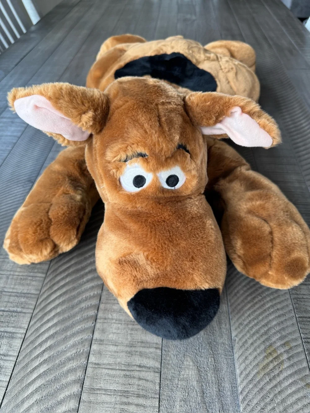 Scooby-Doo Plush Jumbo Warner Bros Toy Scooby-Doo Laying Down Plush